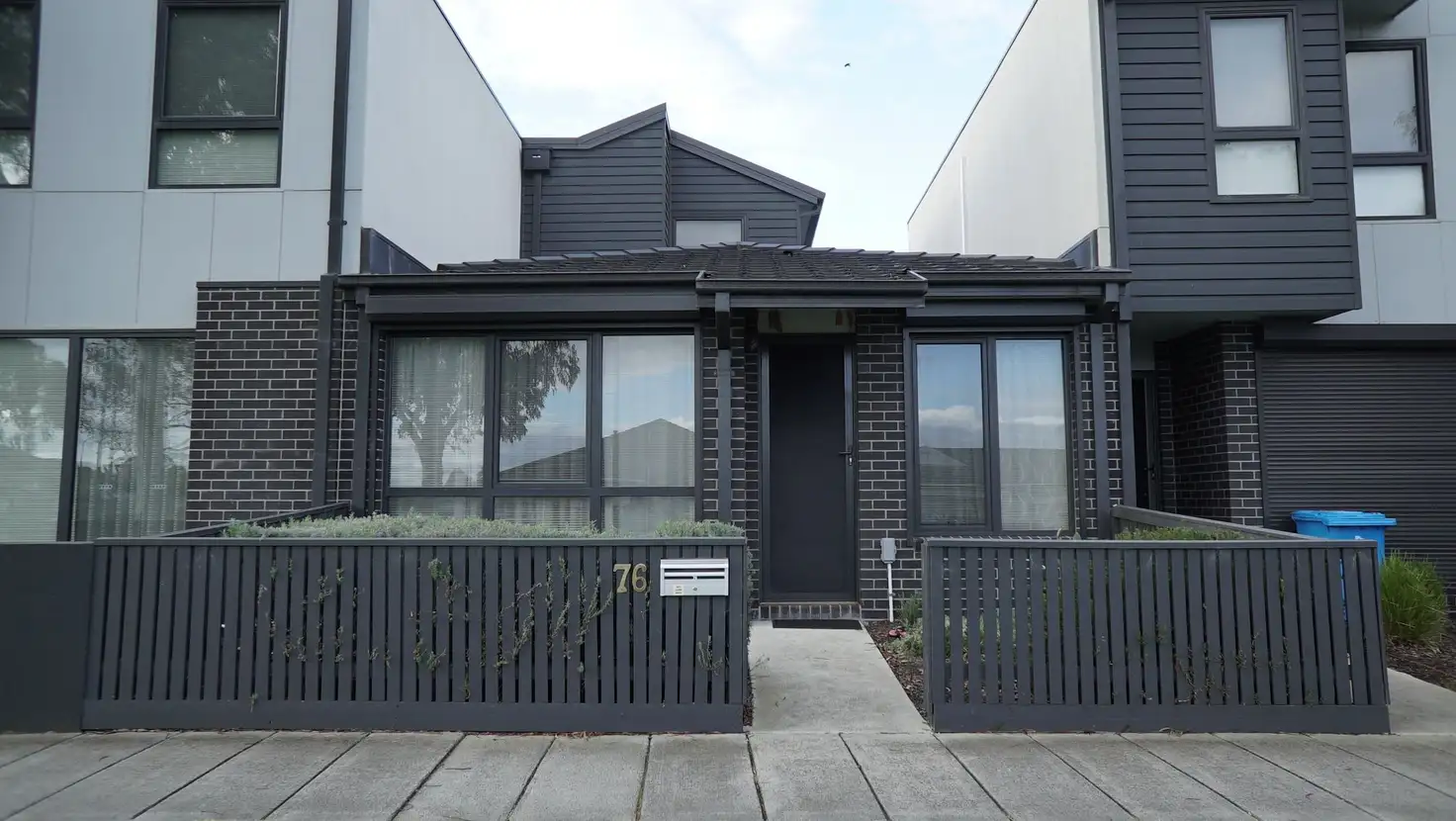 Main view of Homely house listing, 76 Hutchinson Drive, Lynbrook VIC 3975