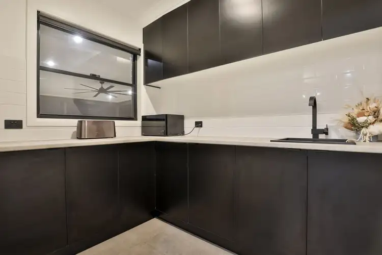Sixth view of Homely house listing, 2 Marita Court, Irymple VIC 3498