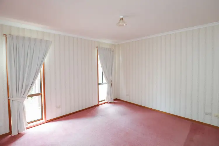 Seventh view of Homely house listing, 7 Chancellor Court, Red Cliffs VIC 3496