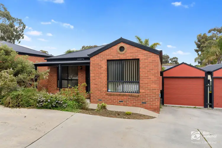 2/81 Osborne Street, Flora Hill VIC 3550