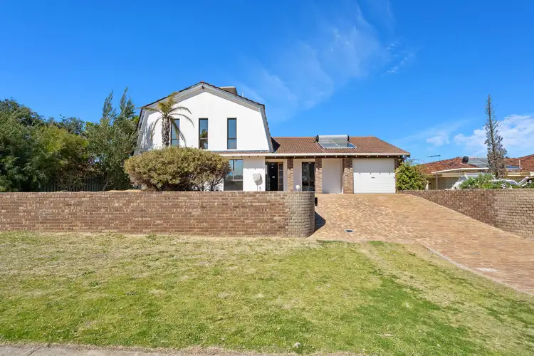 8 Alicia Street, Kallaroo WA 6025