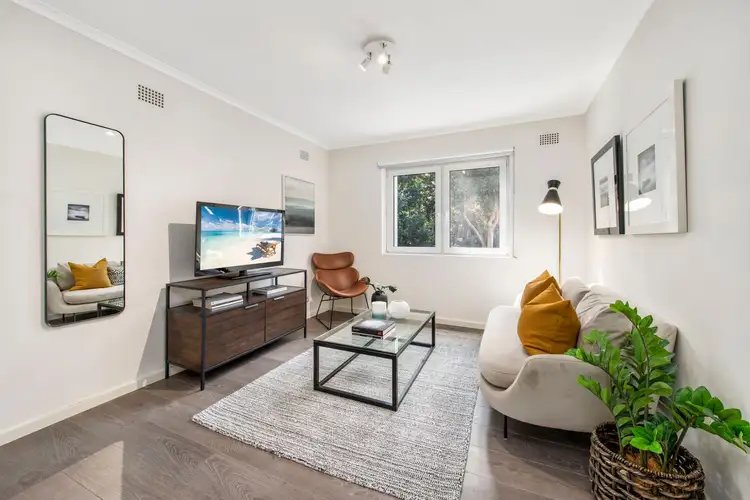 4/44 McDougall Street, Kirribilli NSW 2061