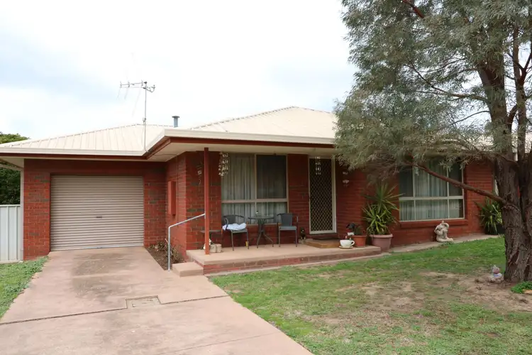 Main view of Homely unit listing, 2/7 Crimea Street, Maryborough VIC 3465