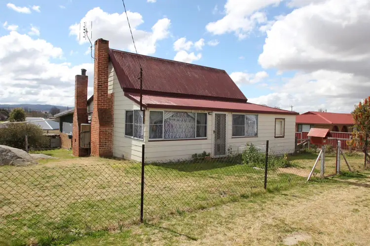 160 Cowper Street, Tenterfield NSW 2372