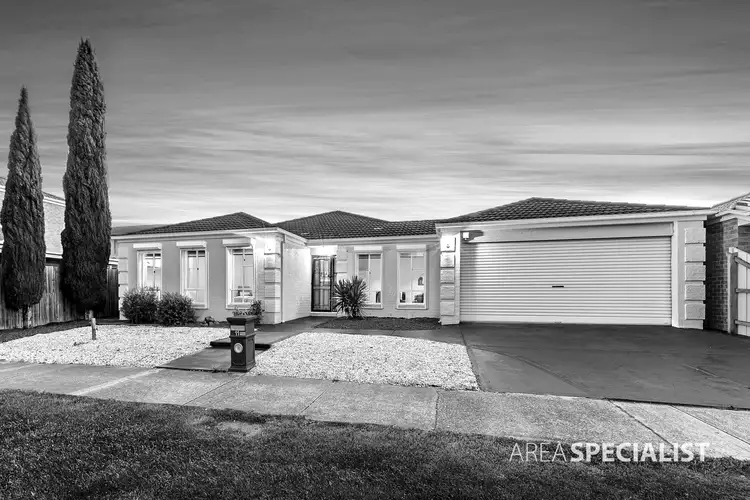 11 Lalwinya Street, Delahey VIC 3037