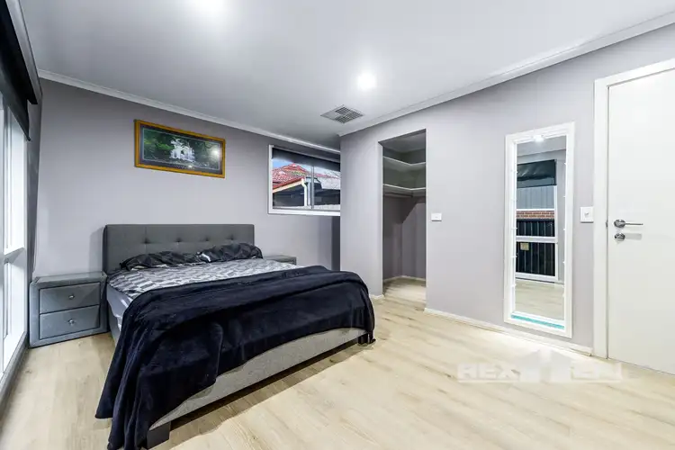 Seventh view of Homely unit listing, 9 Sydney Parkinson Avenue, Endeavour Hills VIC 3802