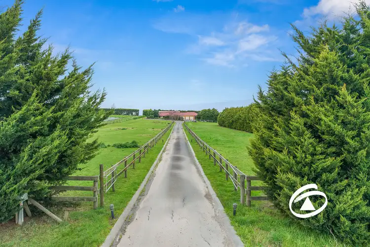 226 Clyde-Five Ways Road, Clyde VIC 3978