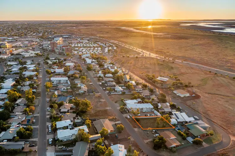 36 Richardson Way, Bulgarra WA 6714
