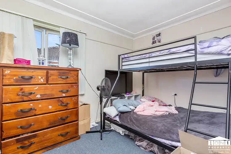 Sixth view of Homely house listing, 86 Coral Crescent, Gateshead NSW 2290