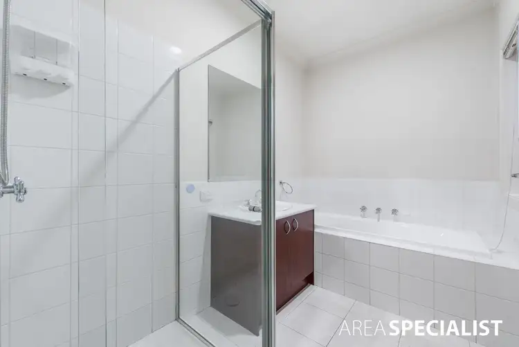 Fifth view of Homely unit listing, 3/2-4 Rutman Close, Werribee VIC 3030