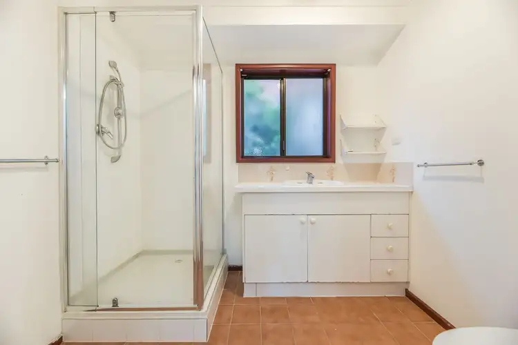 Sixth view of Homely house listing, 8 Garfield Court, Hampton Park VIC 3976