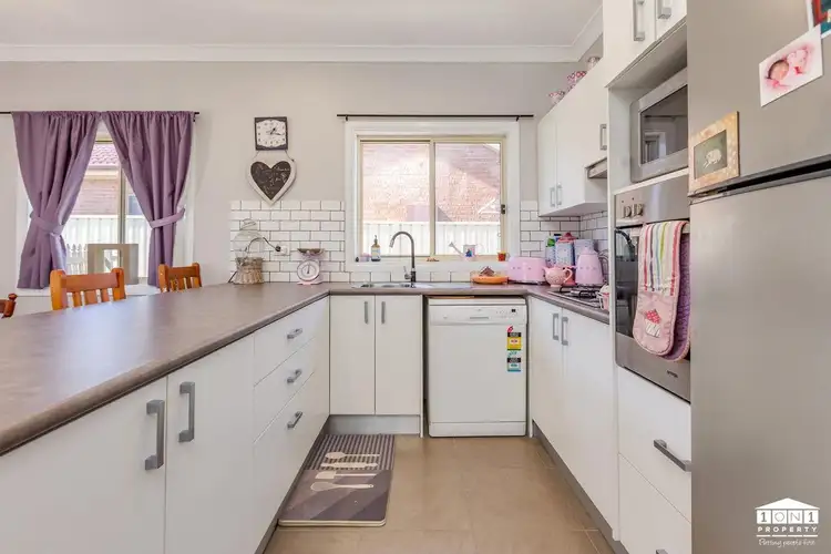 Fourth view of Homely semi-detached listing, 1/6 Lincoln Close, Morpeth NSW 2321