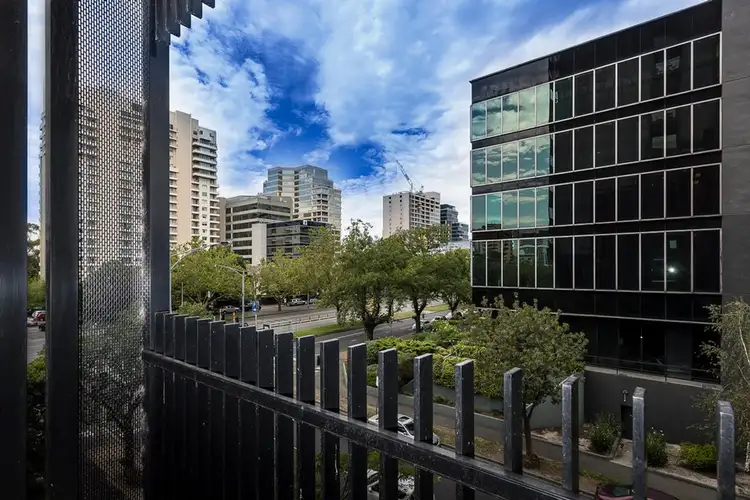 Third view of Homely apartment listing, 303/470 St Kilda Rd, Melbourne VIC 3004