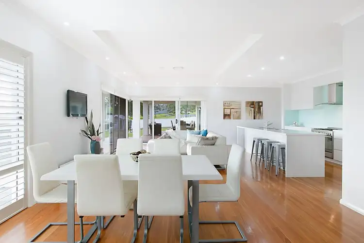 Second view of Homely house listing, 21 Laurie Drive, Raworth NSW 2321