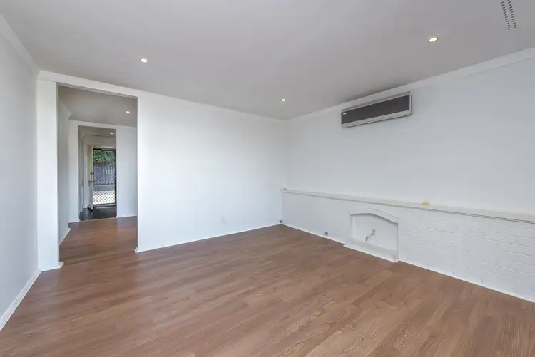 Sixth view of Homely semi-detached listing, 9 Claughton Way, Bassendean WA 6054