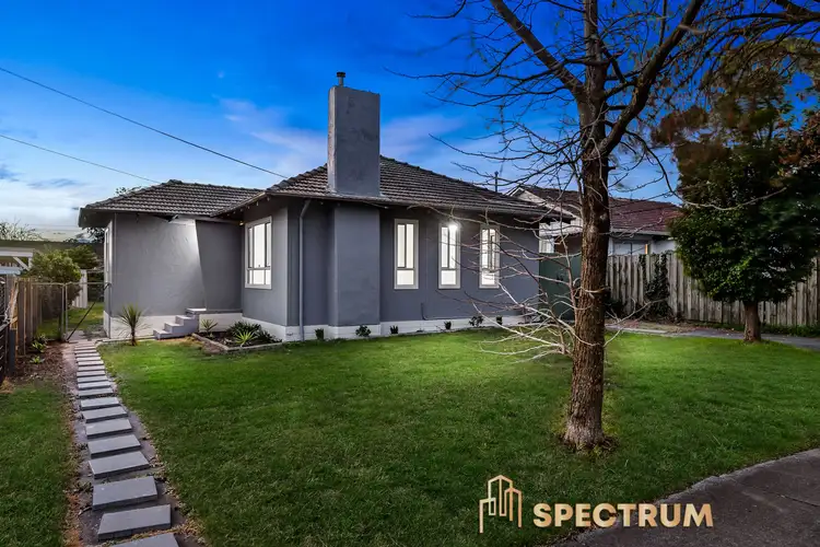 21 Oak Avenue, Doveton VIC 3177