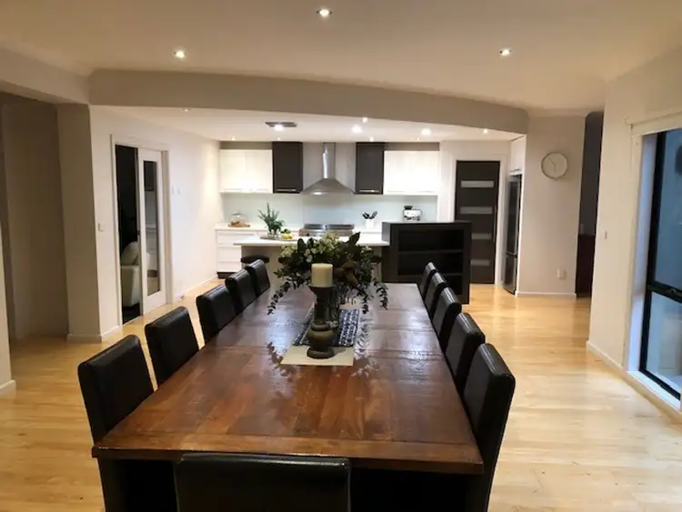 Second view of Homely house listing, 6 Peter-John Court, Mildura VIC 3500