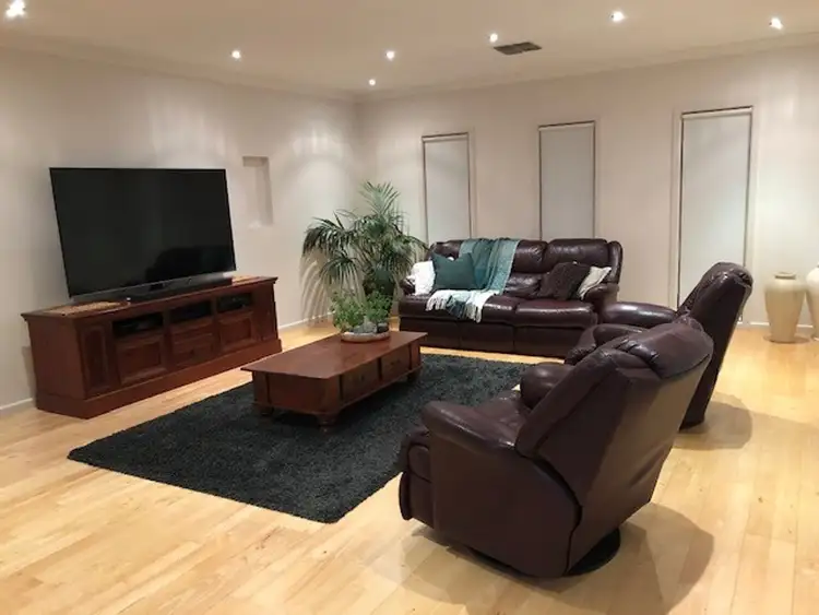 Fifth view of Homely house listing, 6 Peter-John Court, Mildura VIC 3500