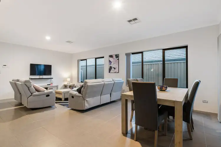 Second view of Homely house listing, 21 Davenport Approach, Wandi WA 6167