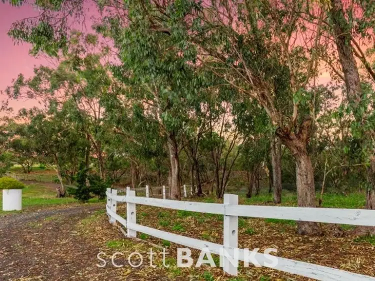 Fifth view of Homely house listing, 2 Shamrock Place, Melton West VIC 3337