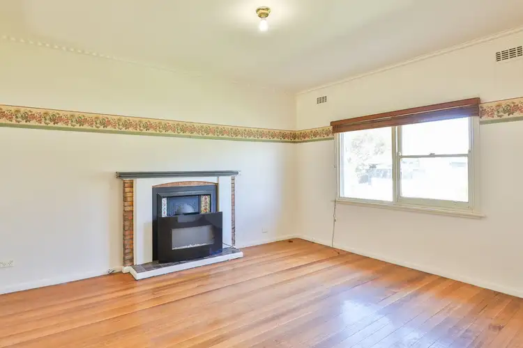 Fifth view of Homely house listing, 96 Hawthorn Grove, Mildura VIC 3500