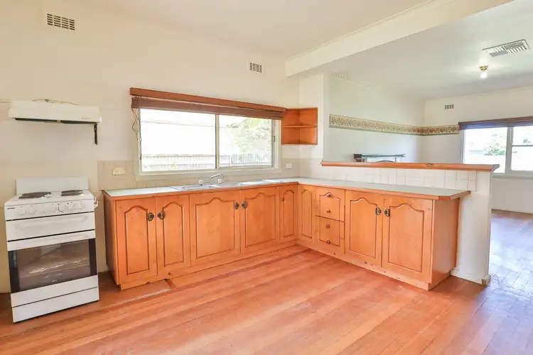 Sixth view of Homely house listing, 96 Hawthorn Grove, Mildura VIC 3500