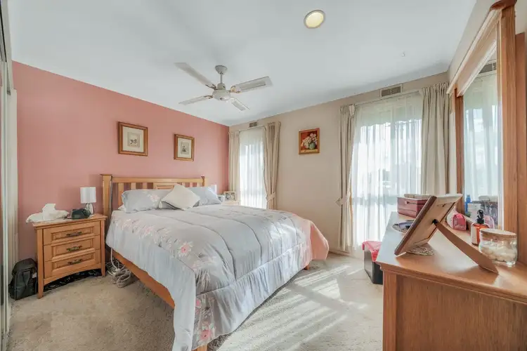 Fifth view of Homely house listing, 17 Bristol Court, Noble Park VIC 3174