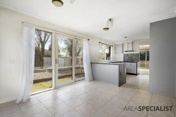 Fifth view of Homely house listing, 5 Malvern Place, Narre Warren VIC 3805