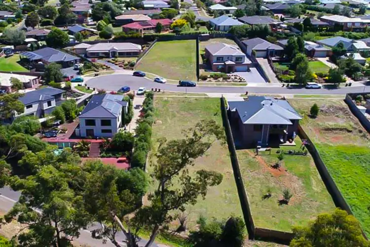 Fifth view of Homely land listing, 10 Carbine Court, Drouin VIC 3818