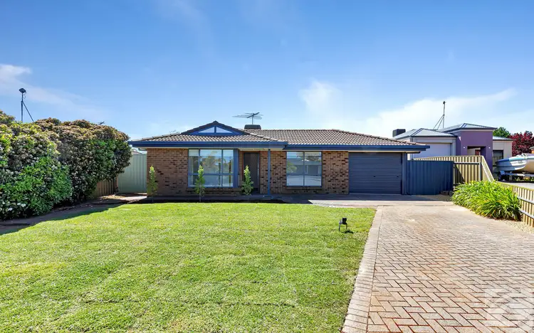 Second view of Homely house listing, 4 Smart Court, Evanston Park SA 5116