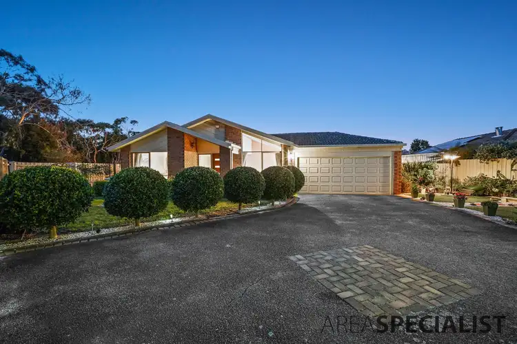 17 Peppercorn Court, Cranbourne North VIC 3977