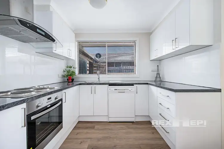 Fourth view of Homely house listing, 6 Thomas Crescent, Cranbourne VIC 3977