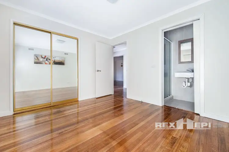 Fifth view of Homely house listing, 6 Thomas Crescent, Cranbourne VIC 3977
