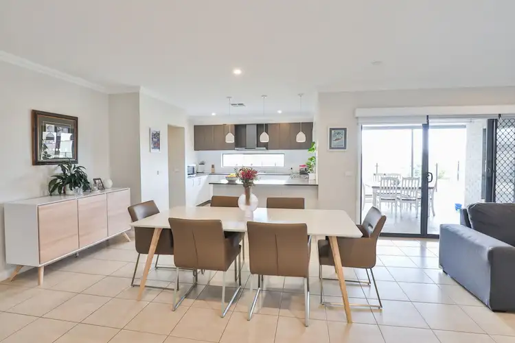 Seventh view of Homely house listing, 5 Soho Court, Mildura VIC 3500