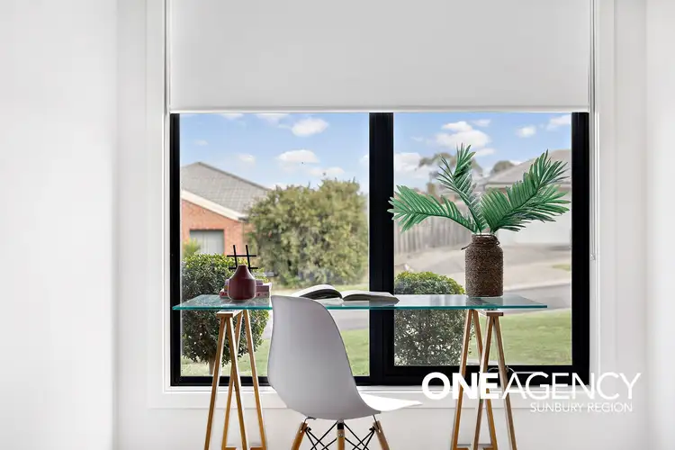 Fifth view of Homely house listing, 3 Raine Court, Sunbury VIC 3429