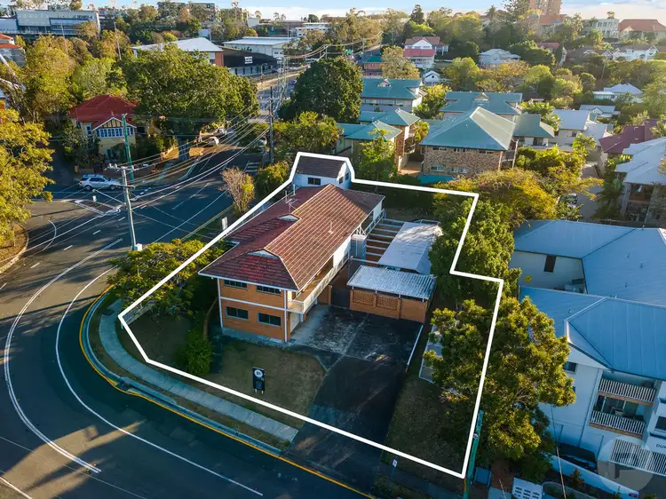 2 Clyde Road, Herston QLD 4006