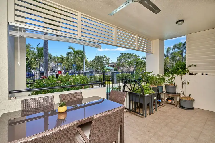 5/304-308 Lake Street, Cairns North QLD 4870