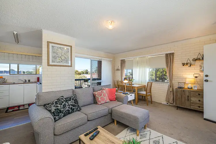 8/13 Ferguson Avenue, Bongaree QLD 4507