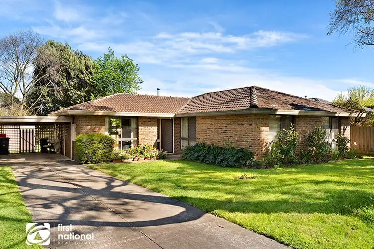 14 Earlston Square, Berwick VIC 3806