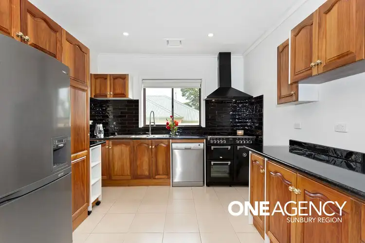 55 Barkly Street, Sunbury VIC 3429