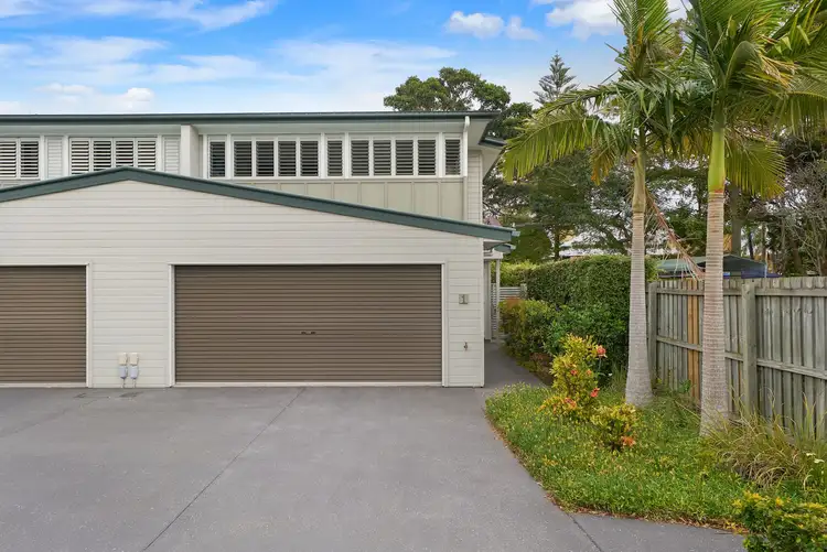 Second view of Homely townhouse listing, 1/15 Seaview Lane, Shorncliffe QLD 4017