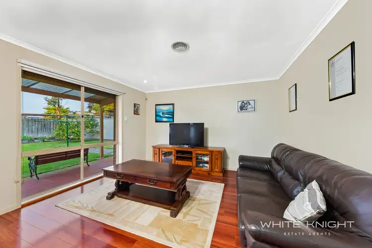 Sixth view of Homely house listing, 10 Tulloch Court, Keilor Downs VIC 3038