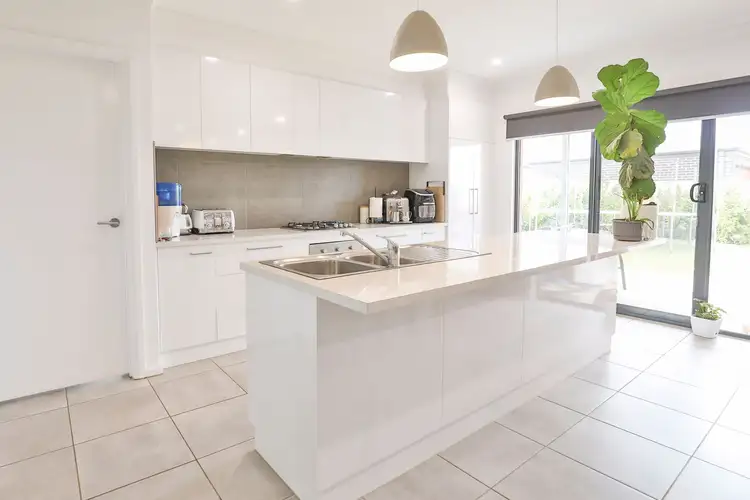 Fifth view of Homely house listing, 1 Marita Court, Irymple VIC 3498