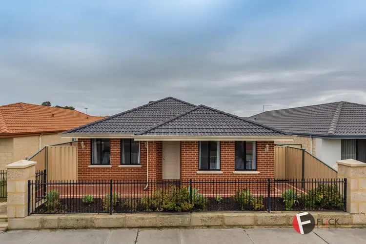 4 Dorrigo Bend, Yanchep WA 6035