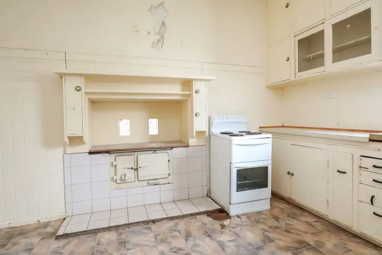 Fifth view of Homely house listing, 9 Kelvin Avenue, Mildura VIC 3500