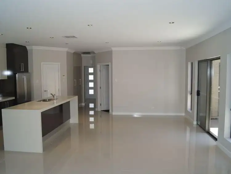 Fourth view of Homely house listing, 8 Harry Court, Munno Para West SA 5115