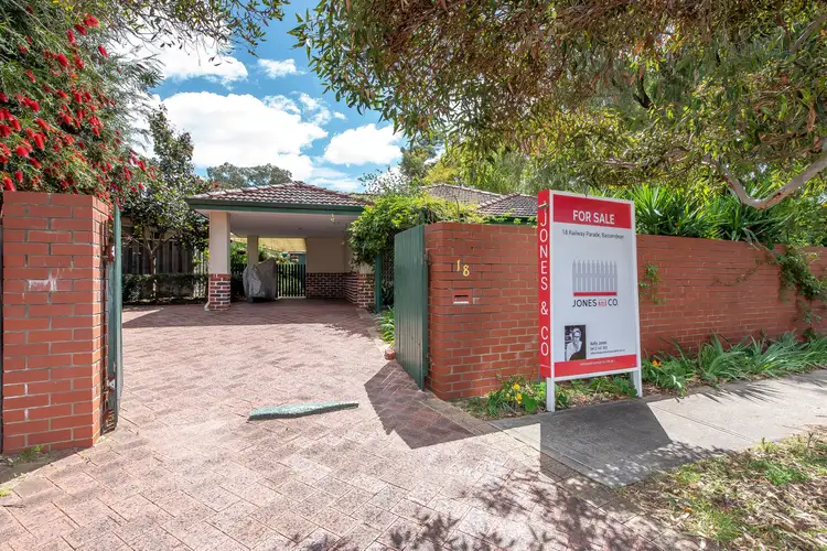 18 Railway Parade, Bassendean WA 6054