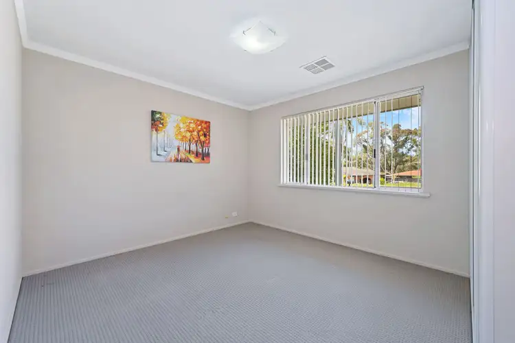 21 Dromana Place, Craigie WA 6025