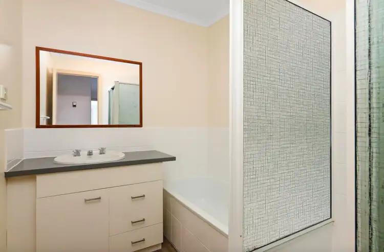 Fourth view of Homely unit listing, 1/318 Taylors Road, Delahey VIC 3037