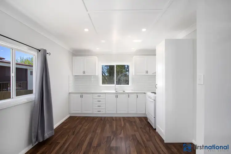 11 Park Street, Uralla NSW 2358